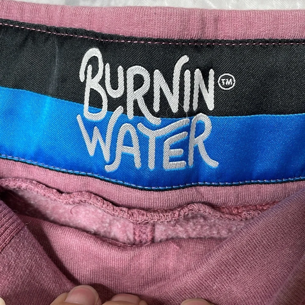 Burnin Water sweatshorts. - Picture 4 of 9